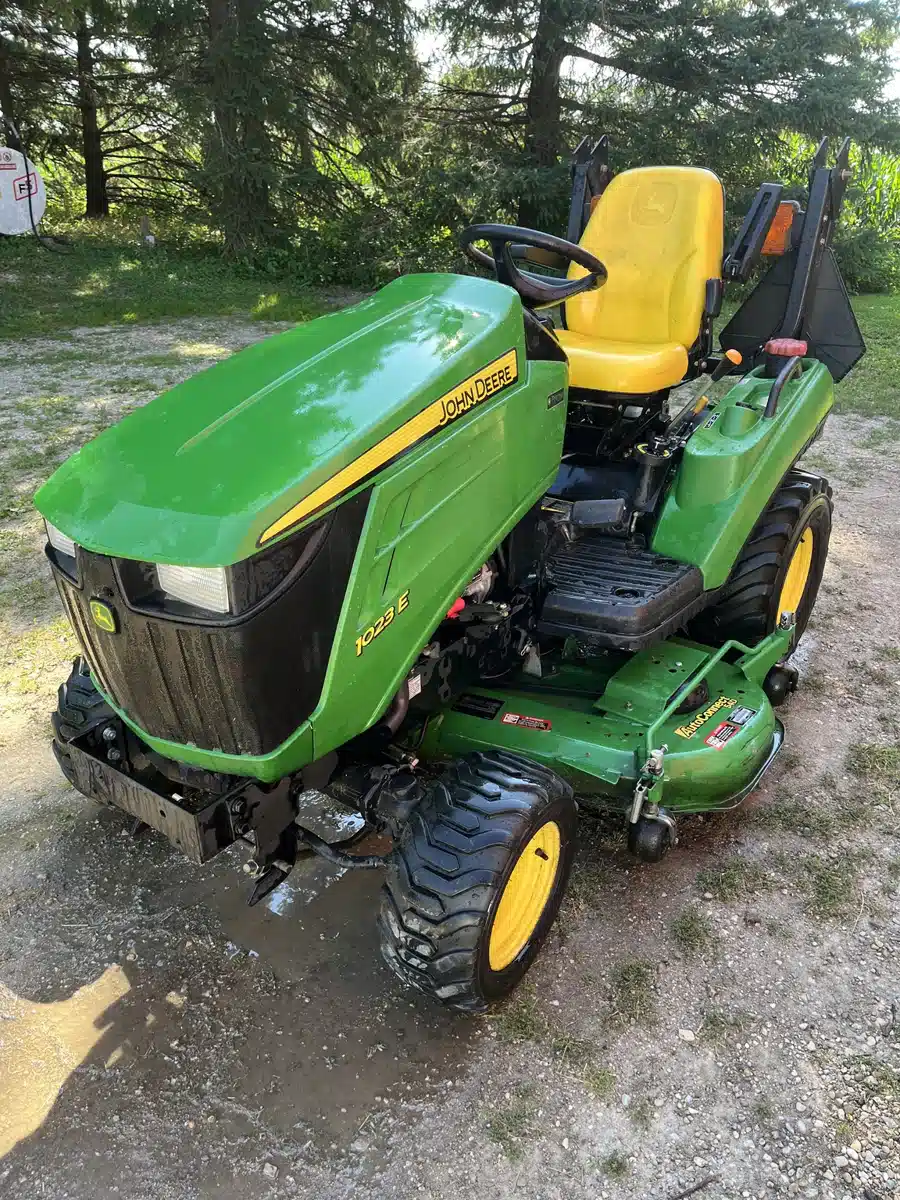 Gallery image 2 for Used 2012 John Deere 1023E Tractor