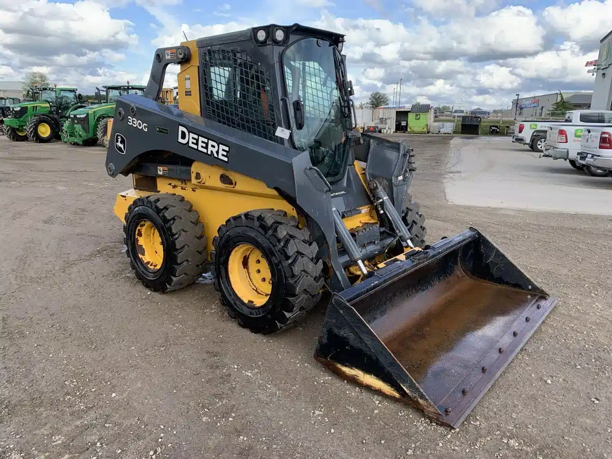 Gallery image 1 for Used 2019 John Deere 330G Skid Steer