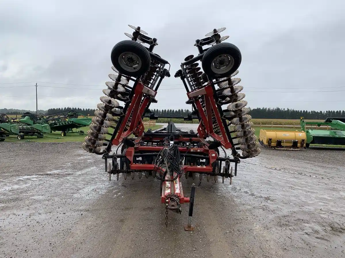 Gallery image 2 for Used 2011 Case IH TRUE TANDEM 330 TURBO Vertical Tillage