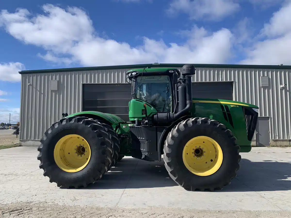 Gallery image 1 for Used 2014 John Deere 9510R Tractor