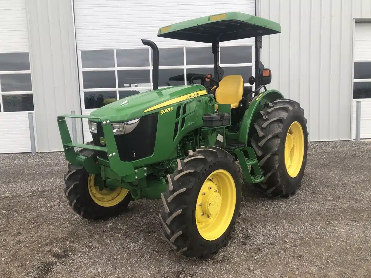 Gallery image 1 for Used 2022 John Deere 5055E Tractor