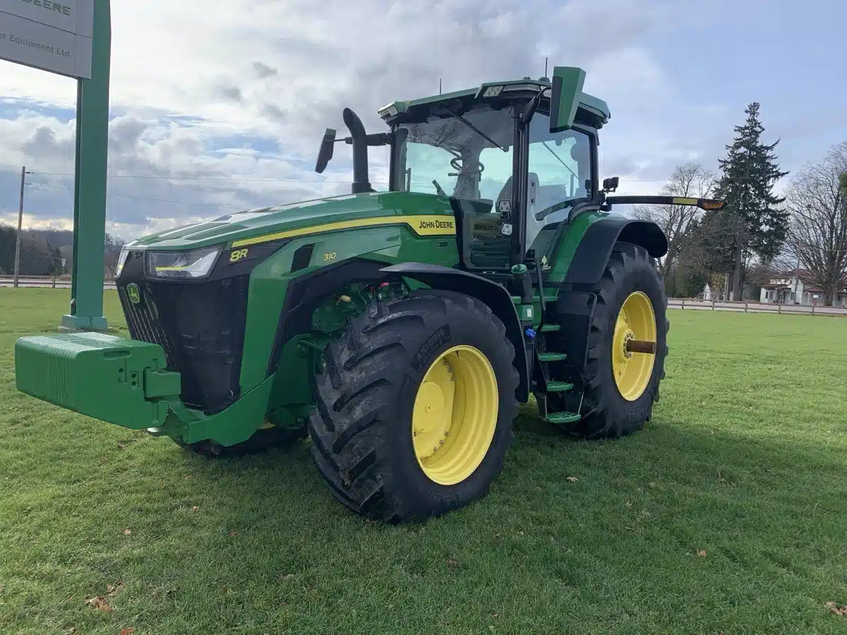 Gallery image 2 for Used 2021 John Deere 8R 310 Tractor