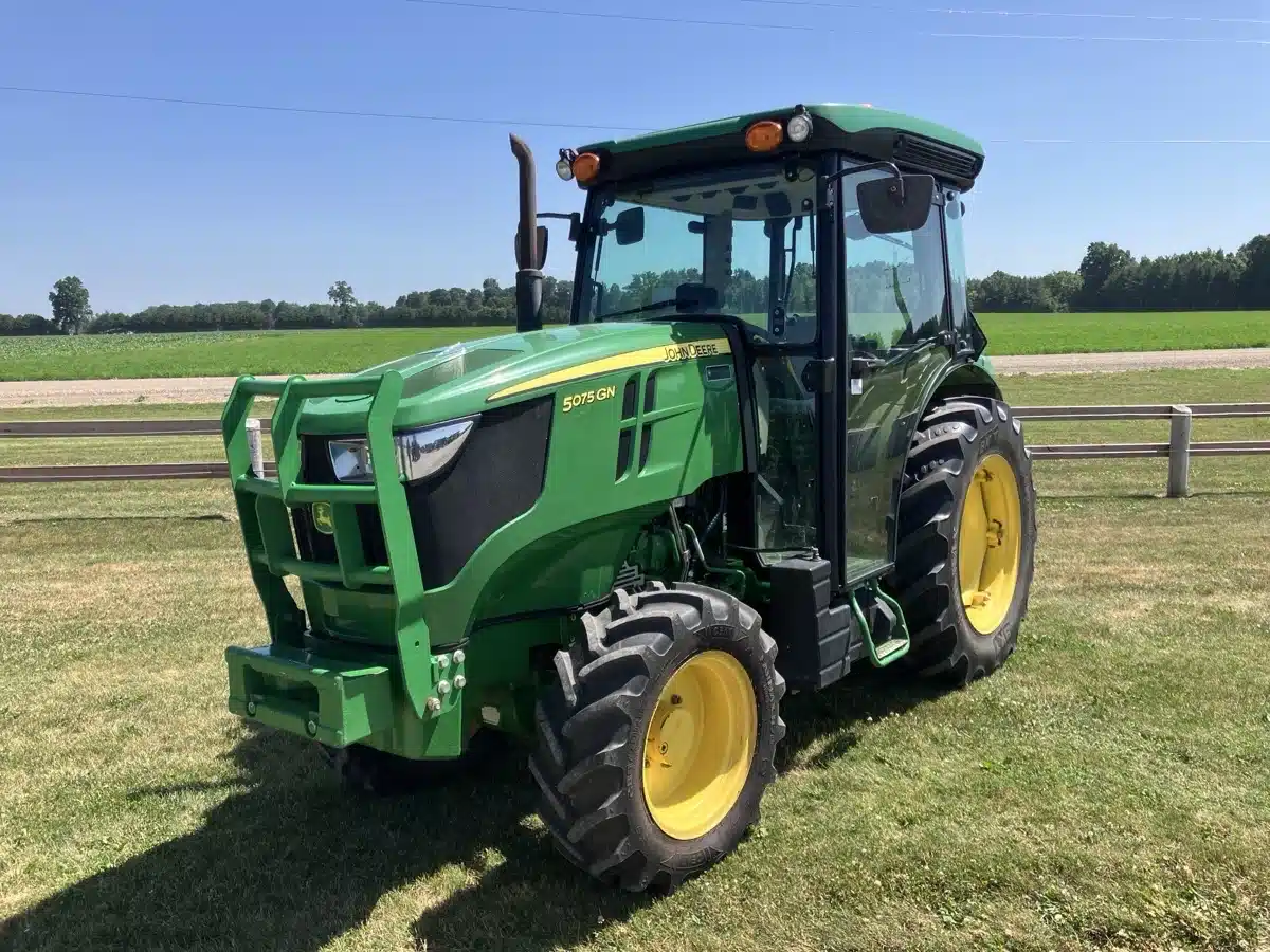 Gallery image 2 for Used 2020 John Deere 5075GN Tractor