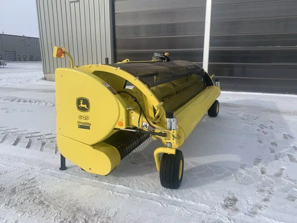 Gallery image 2 for Used 2022 John Deere 649 Header - Pickup