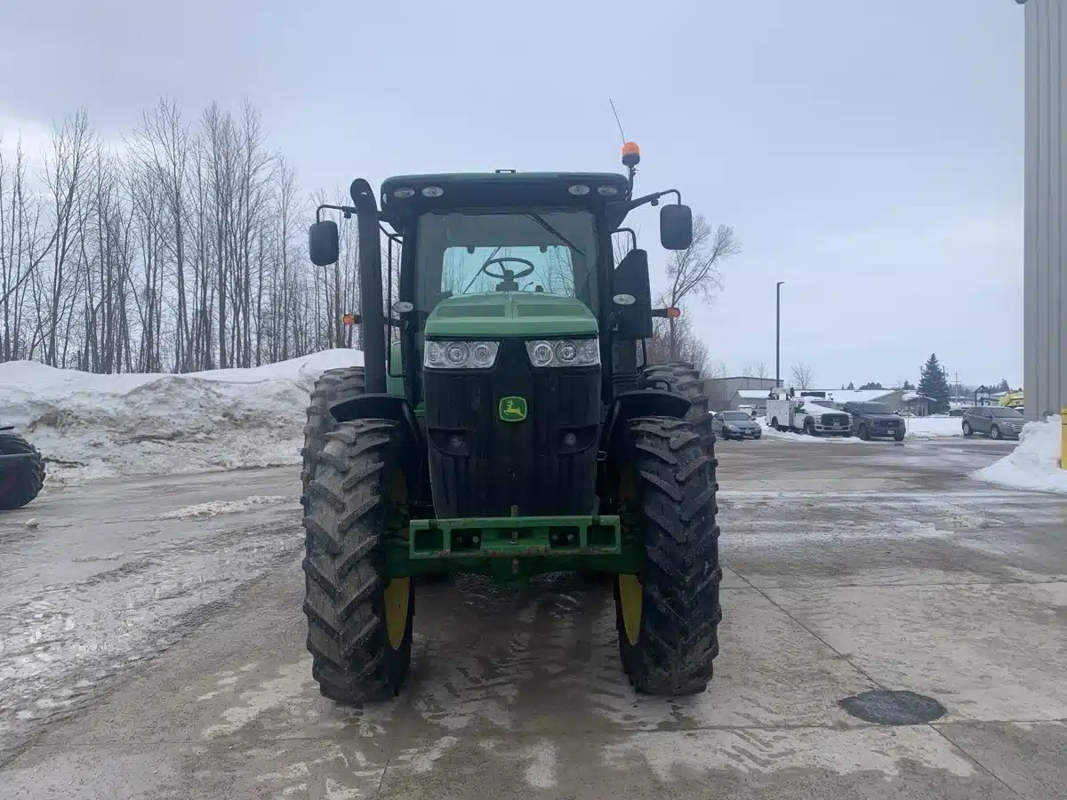 Gallery image 2 for Used 2012 John Deere 7200R Tractor