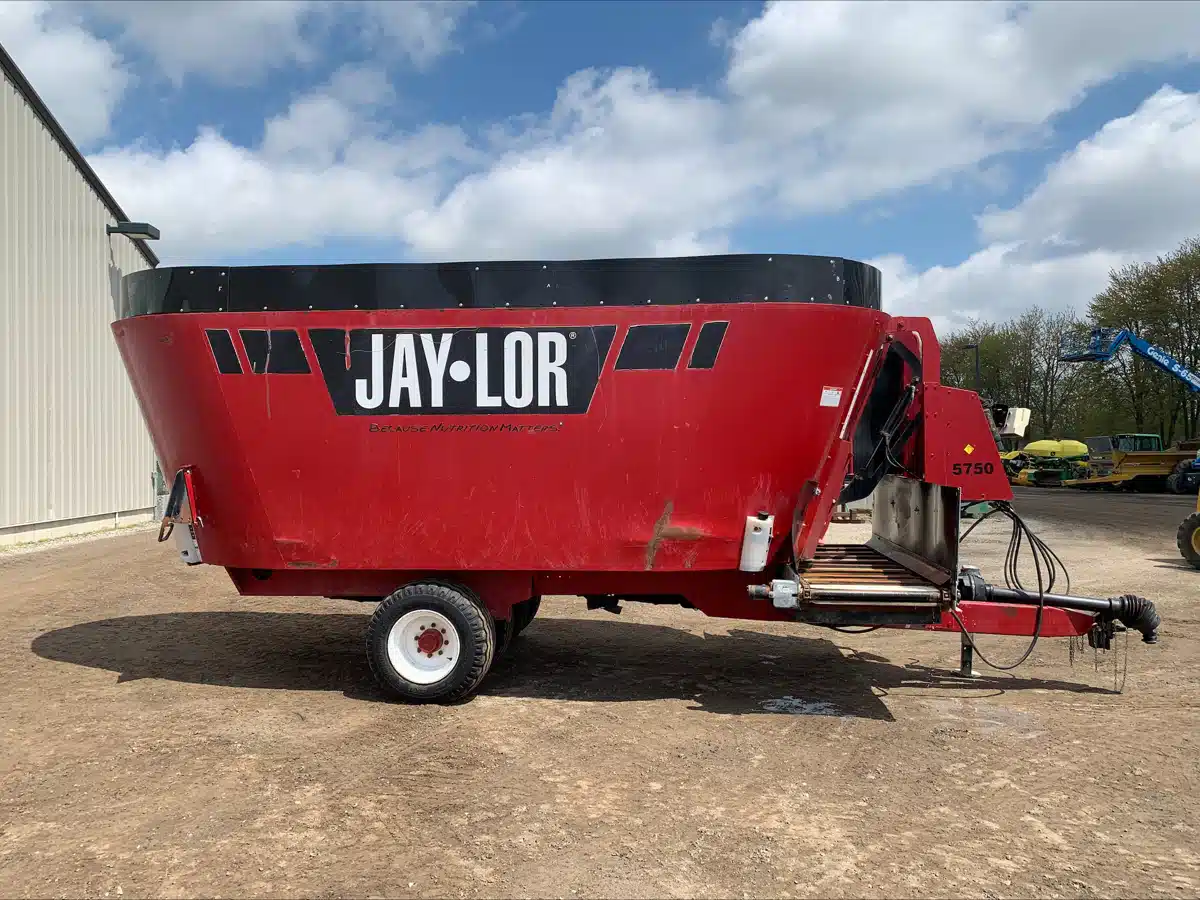 Gallery image 2 for Used 2020 Jaylor 5750 Bale Processor