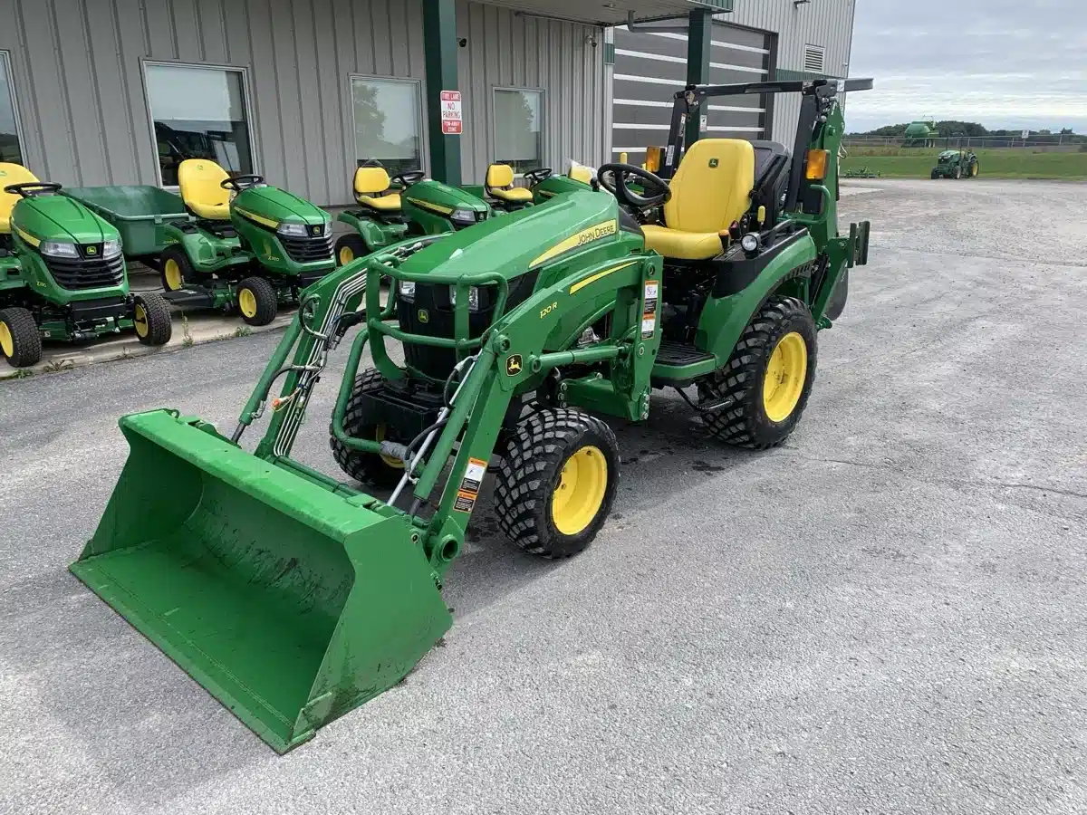 Gallery image 2 for Used 2022 John Deere 2025R Tractor