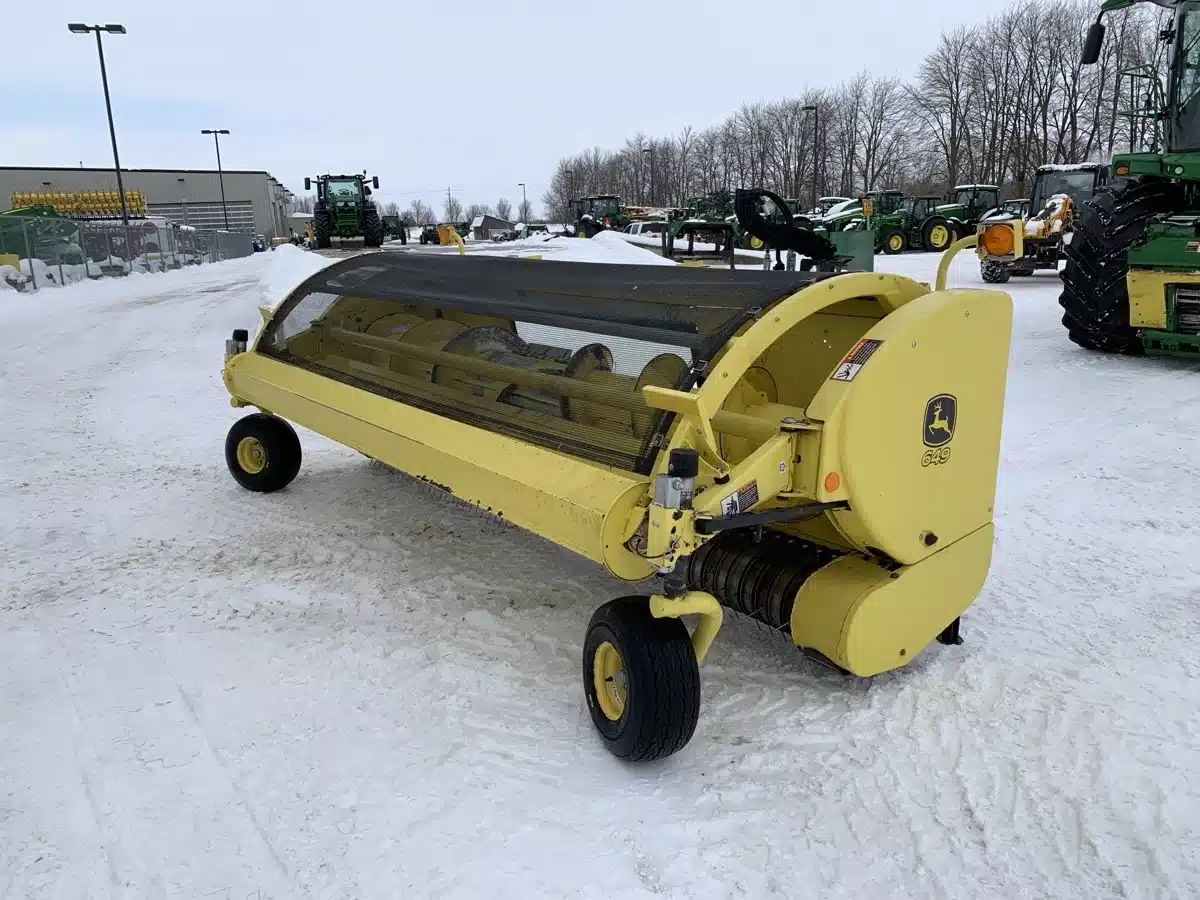 Gallery image 2 for Used 2017 John Deere 649 Header - Pickup