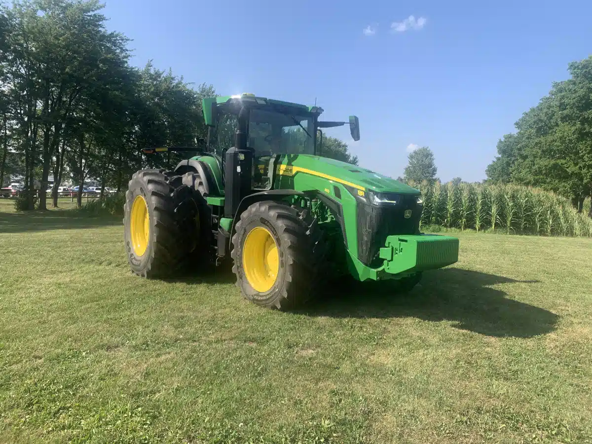 Gallery image 1 for 2024 John Deere 8R 410 Tractor