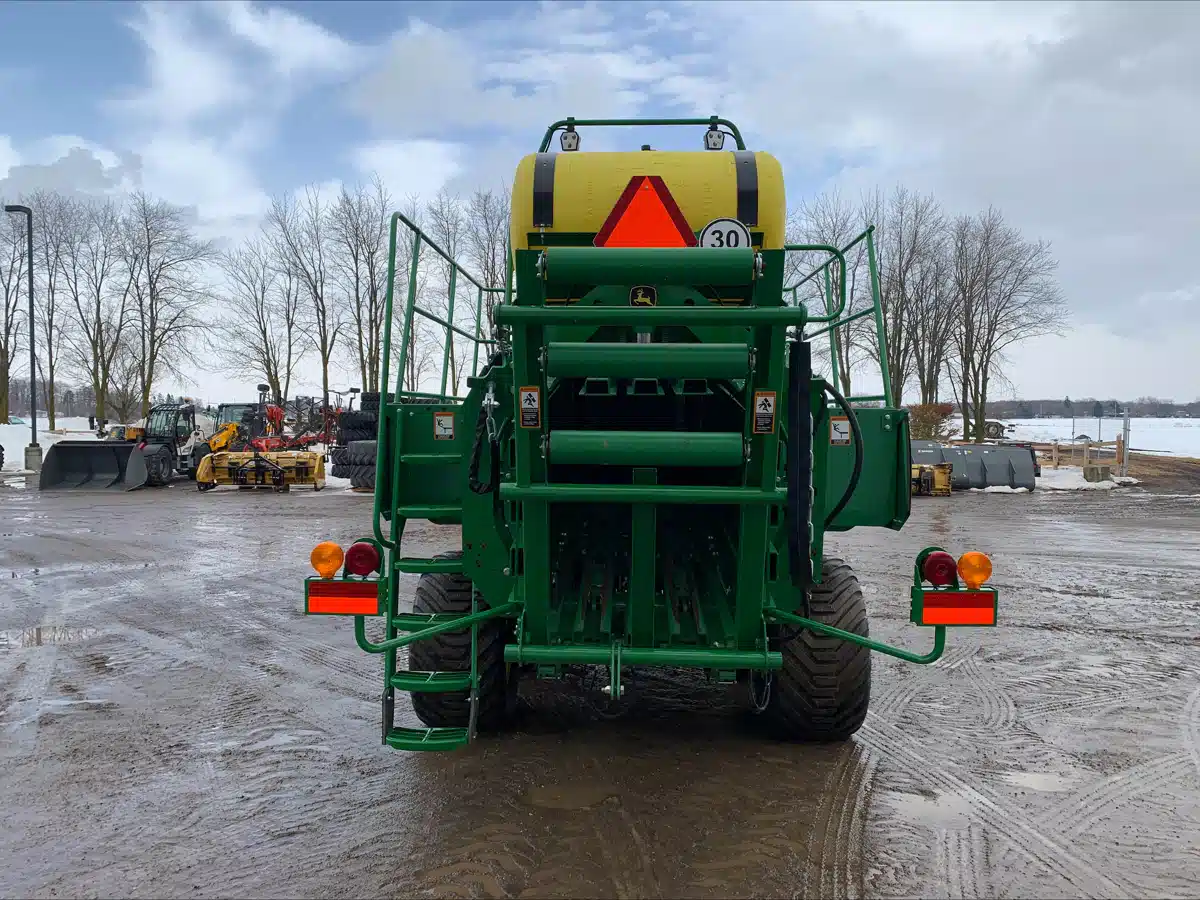 Gallery image 2 for Used 2024 John Deere L331 Square Baler - Large