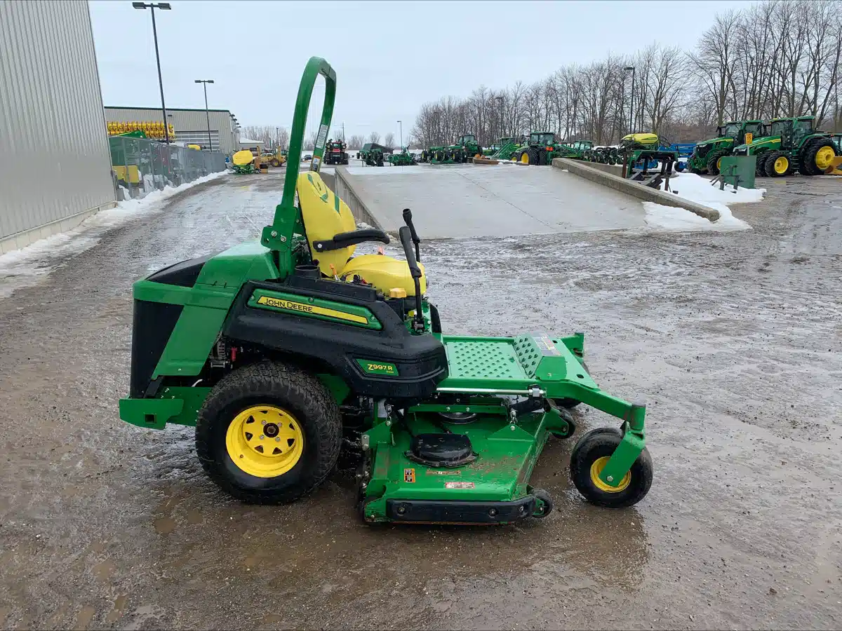 Gallery image 1 for Used 2024 John Deere Z997R Mower - Zero Turn