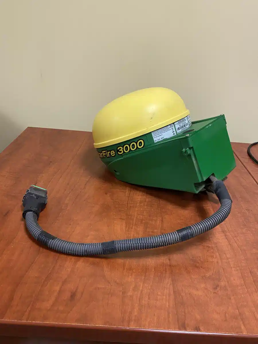 Gallery image 1 for Used John Deere STARFIRE 3000 Guidance System