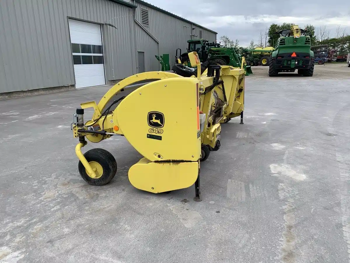 Gallery image 2 for Used 2018 John Deere 649 Header - Pickup