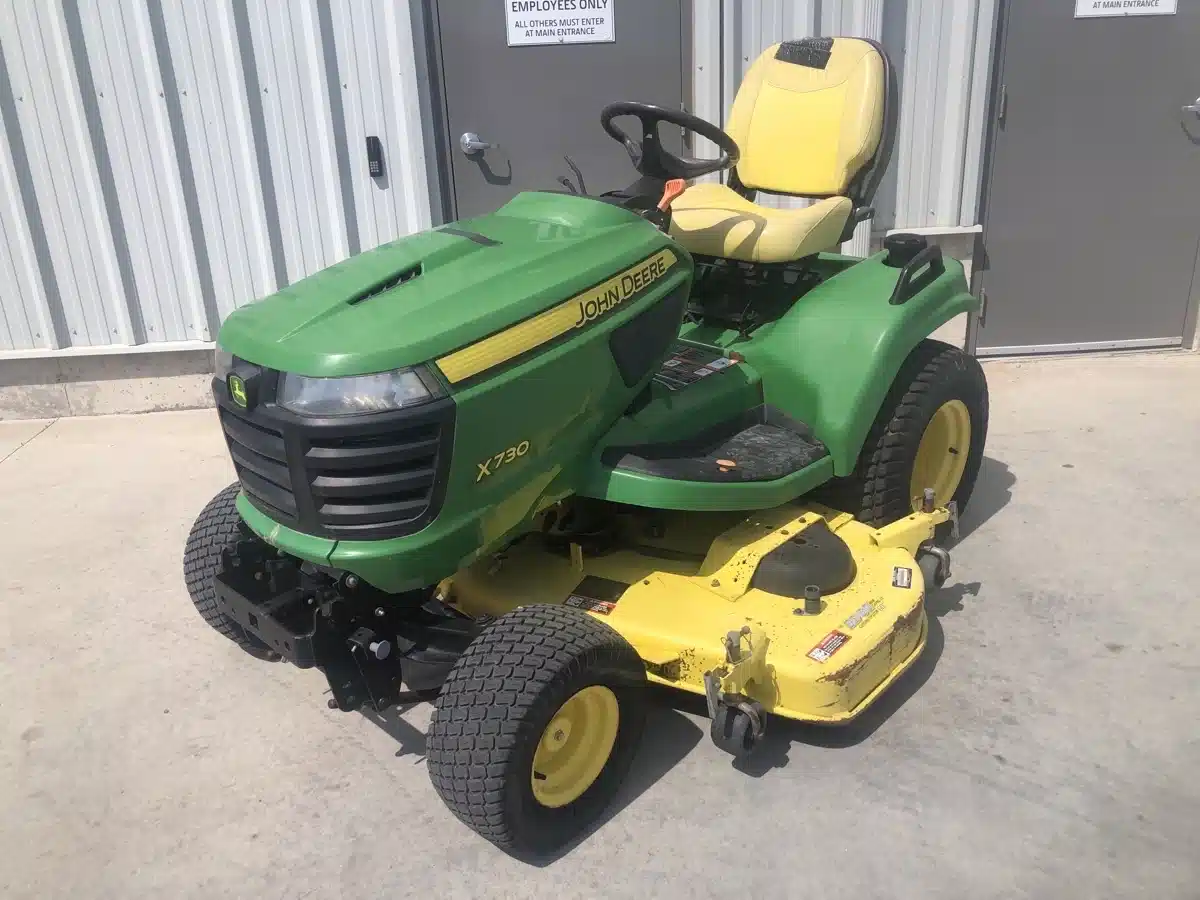 Gallery image 2 for Used 2013 John Deere X730 Lawn Tractor