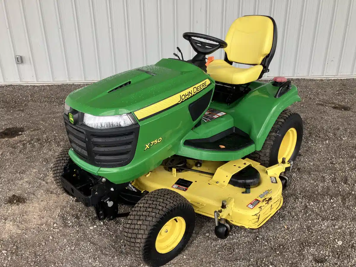 Gallery image 1 for Used 2013 John Deere X750 Lawn Tractor