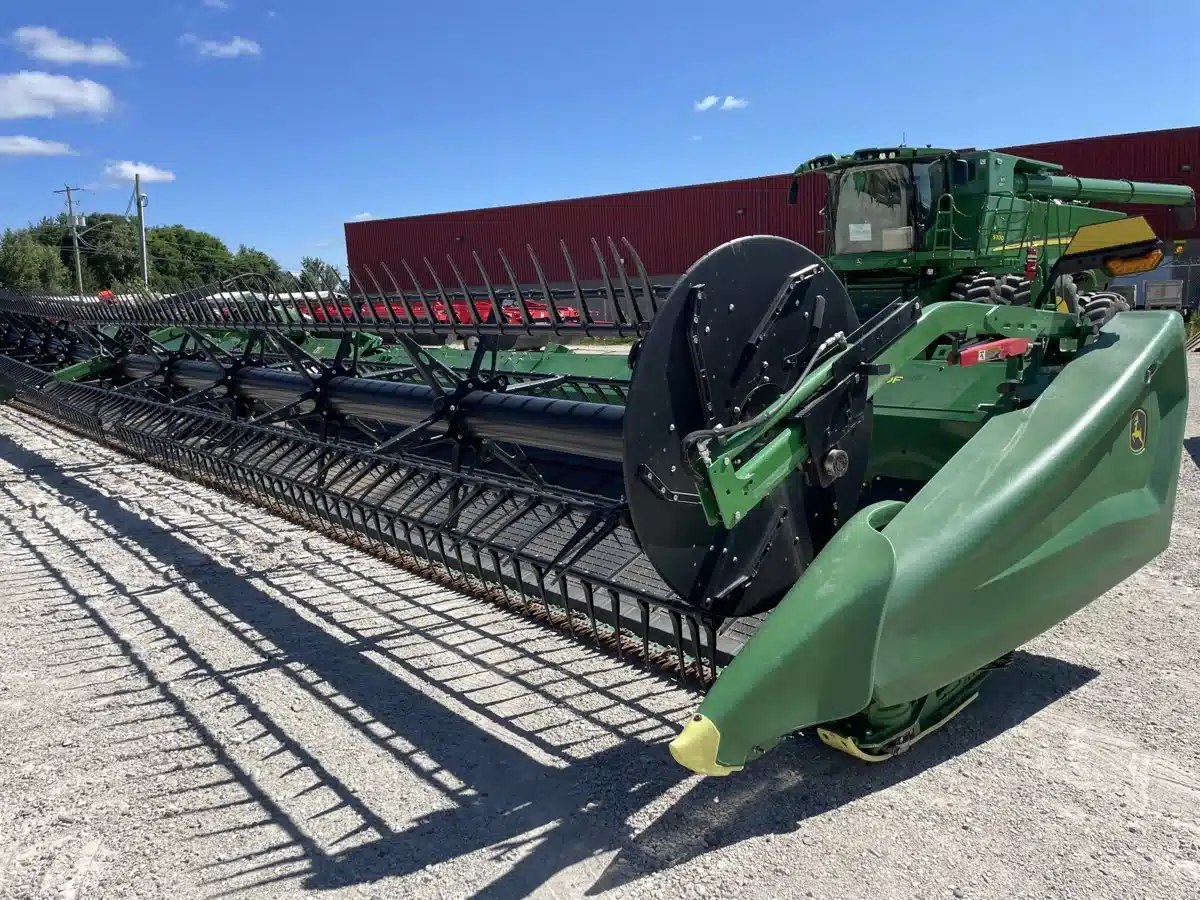 Gallery image 2 for Used 2022 John Deere HD50F Header - Flex