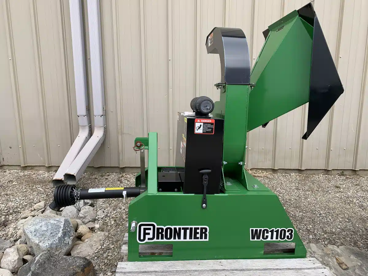 Gallery image 1 for Used 2022 Frontier WC1103 Wood Chipper