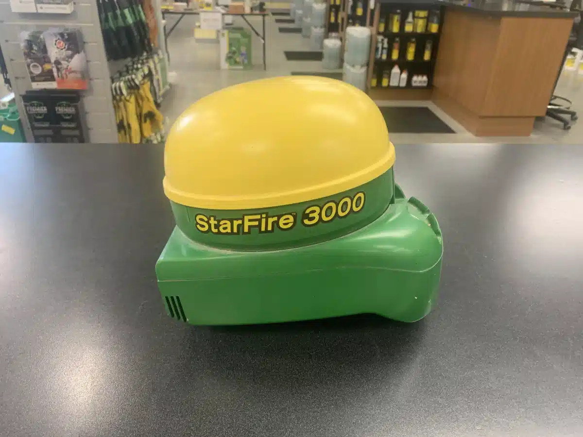 Gallery image 2 for Used John Deere STARFIRE 3000 Guidance System
