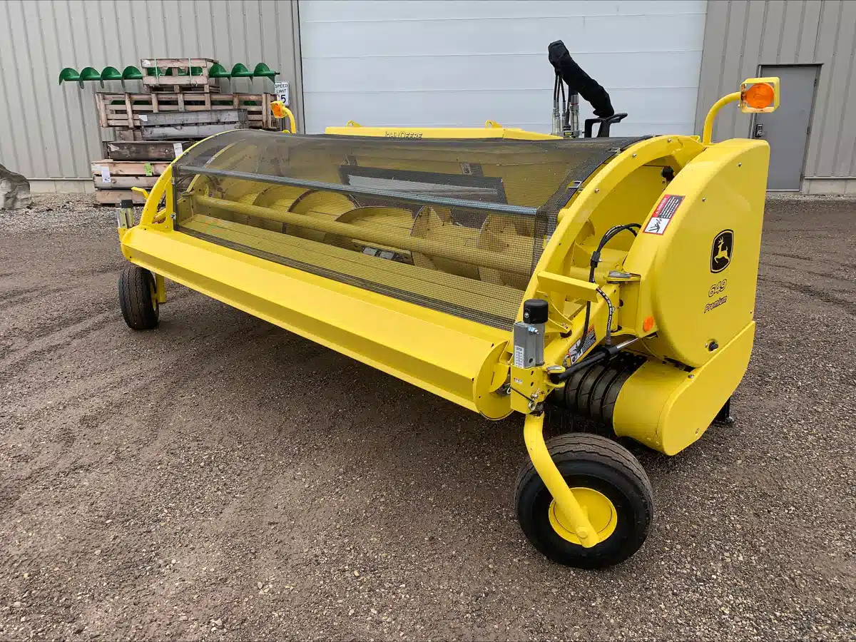 Gallery image 1 for Used 2023 John Deere 649 Header - Pickup