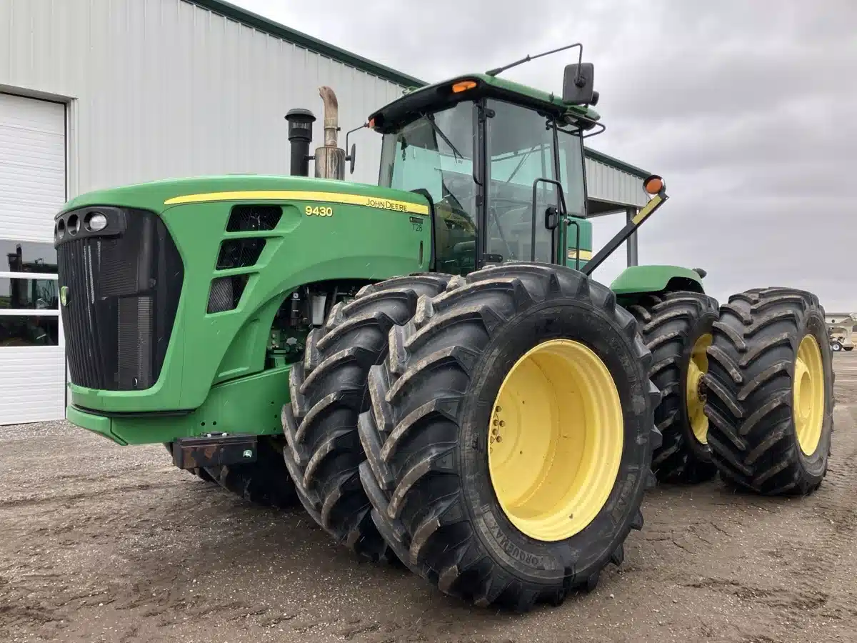 Gallery image 1 for Used 2010 John Deere 9430 Tractor