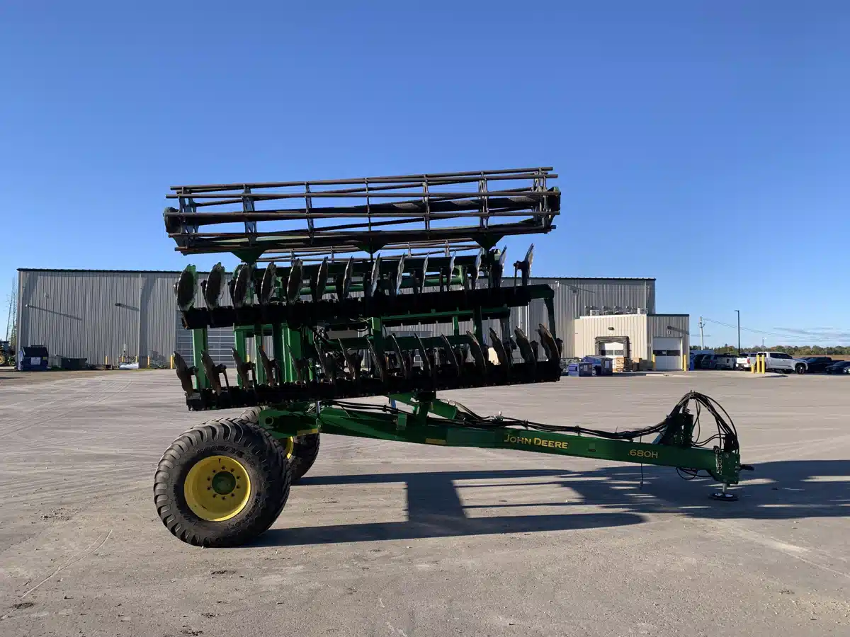 Gallery image 2 for Used 2022 John Deere 2680H Disc
