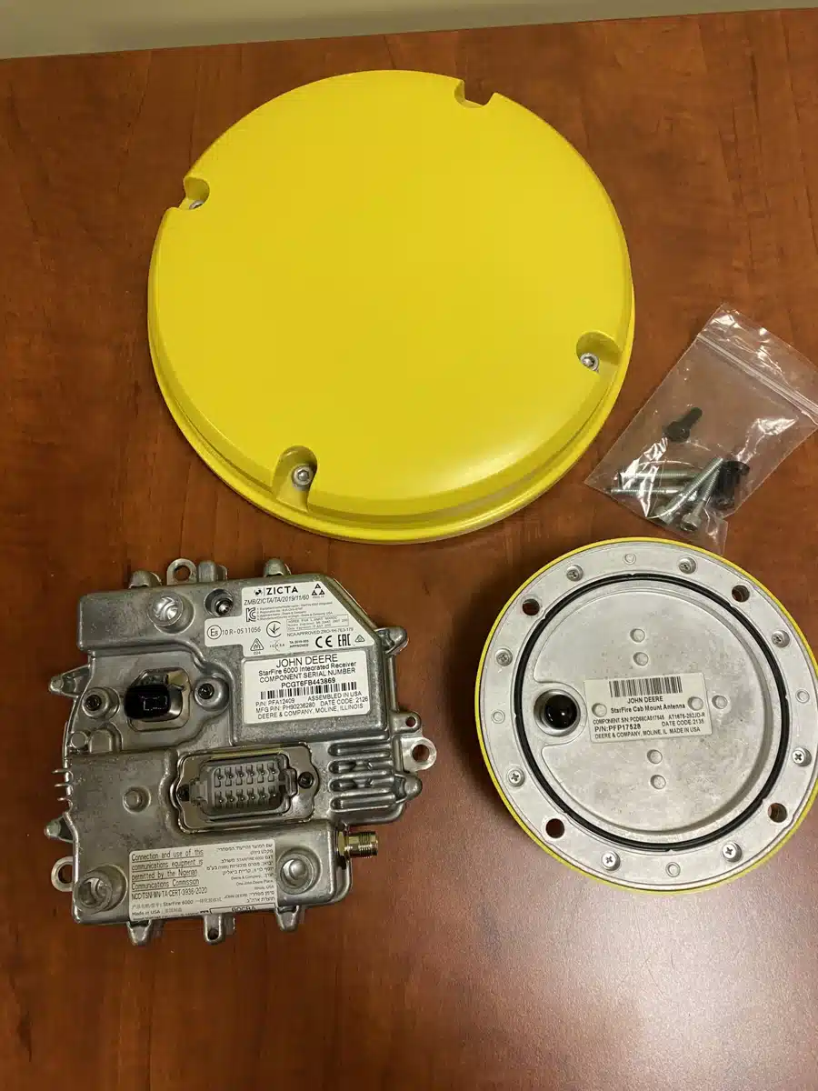 Gallery image 1 for Used 2021 John Deere Integrated 6000 Receiver Guidance System