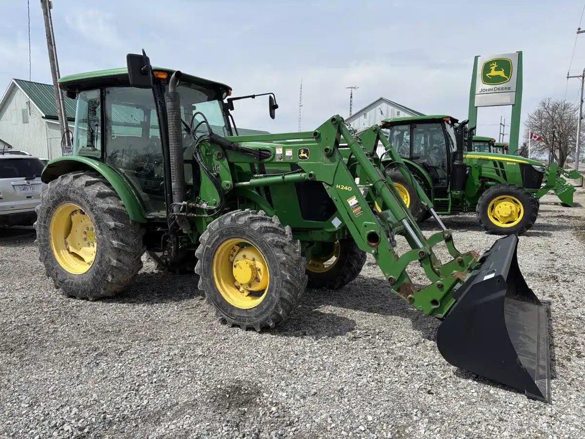 Gallery image 2 for Used 2014 John Deere B5100E Tractor