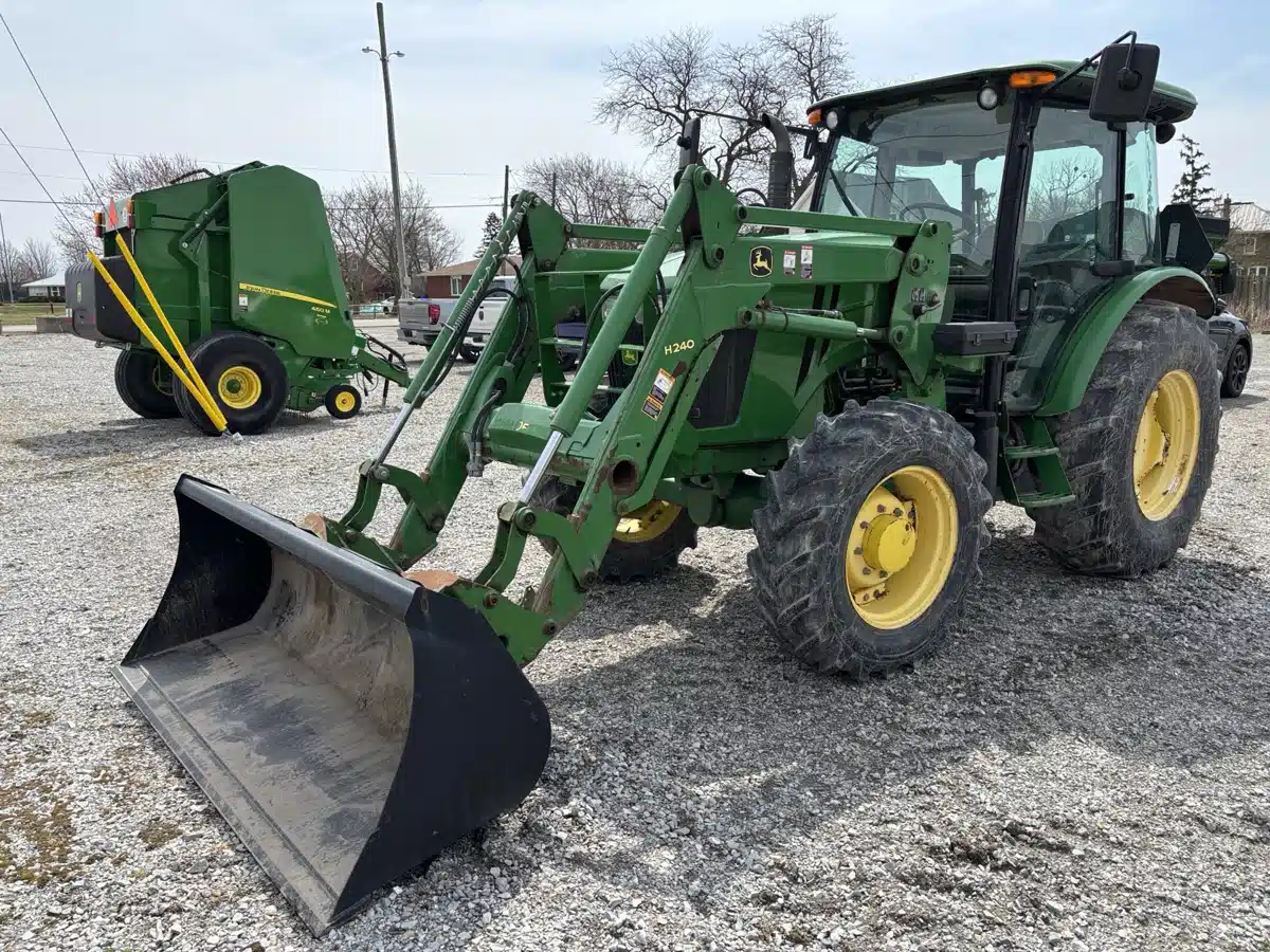 Gallery image 1 for Used 2014 John Deere B5100E Tractor