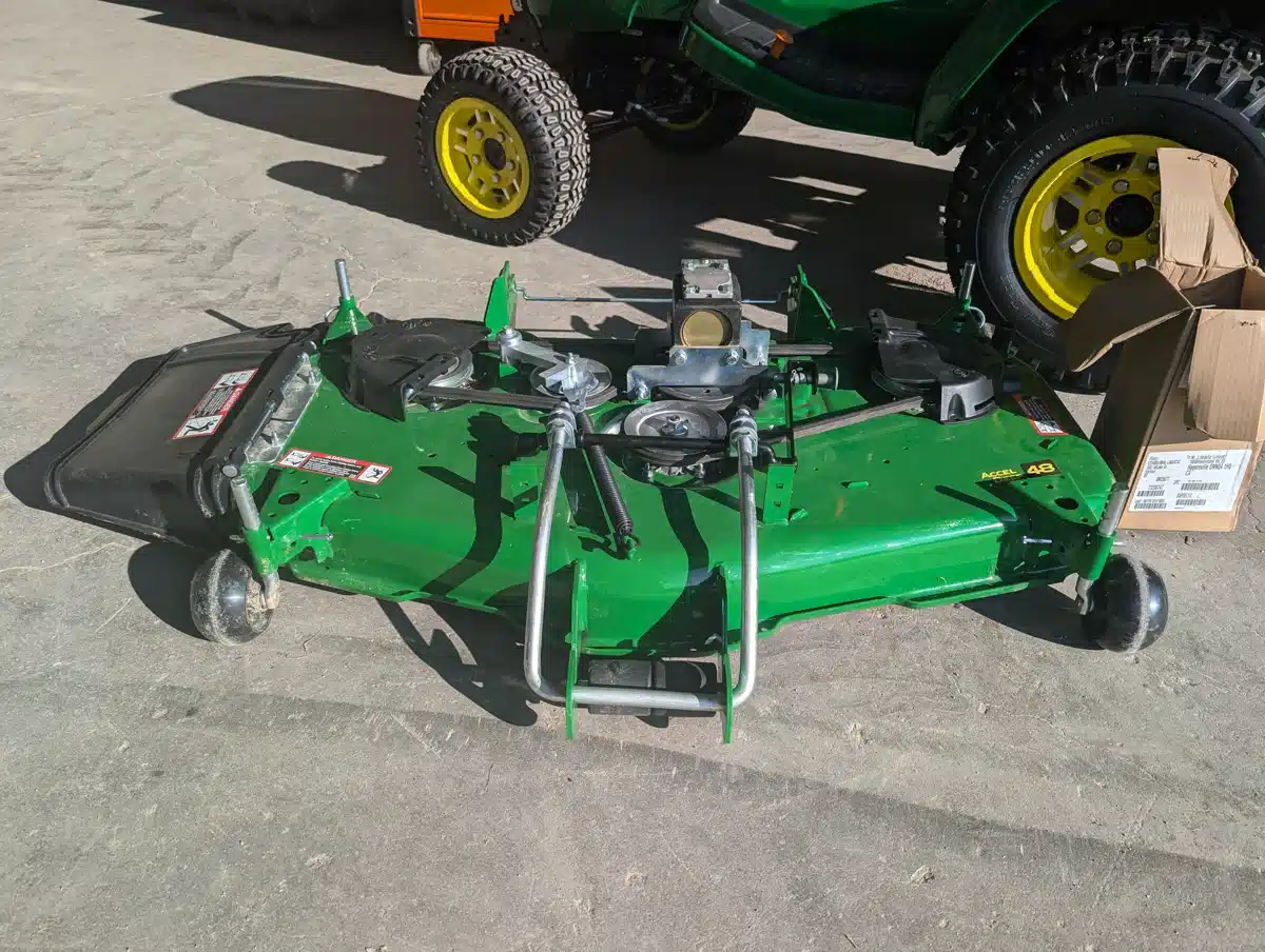 Gallery image 1 for Used 2023 John Deere 48A - X7 SERIES DECK L&G Attachment