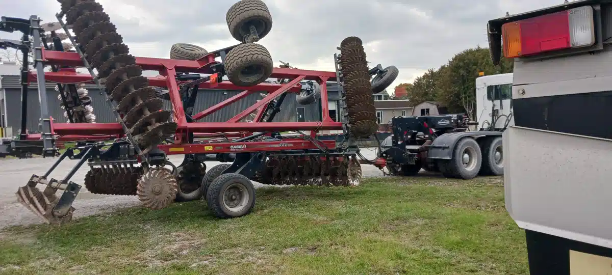 Gallery image 2 for Used 2017 Case IH TRUE-TANDEM 335VT Vertical Tillage