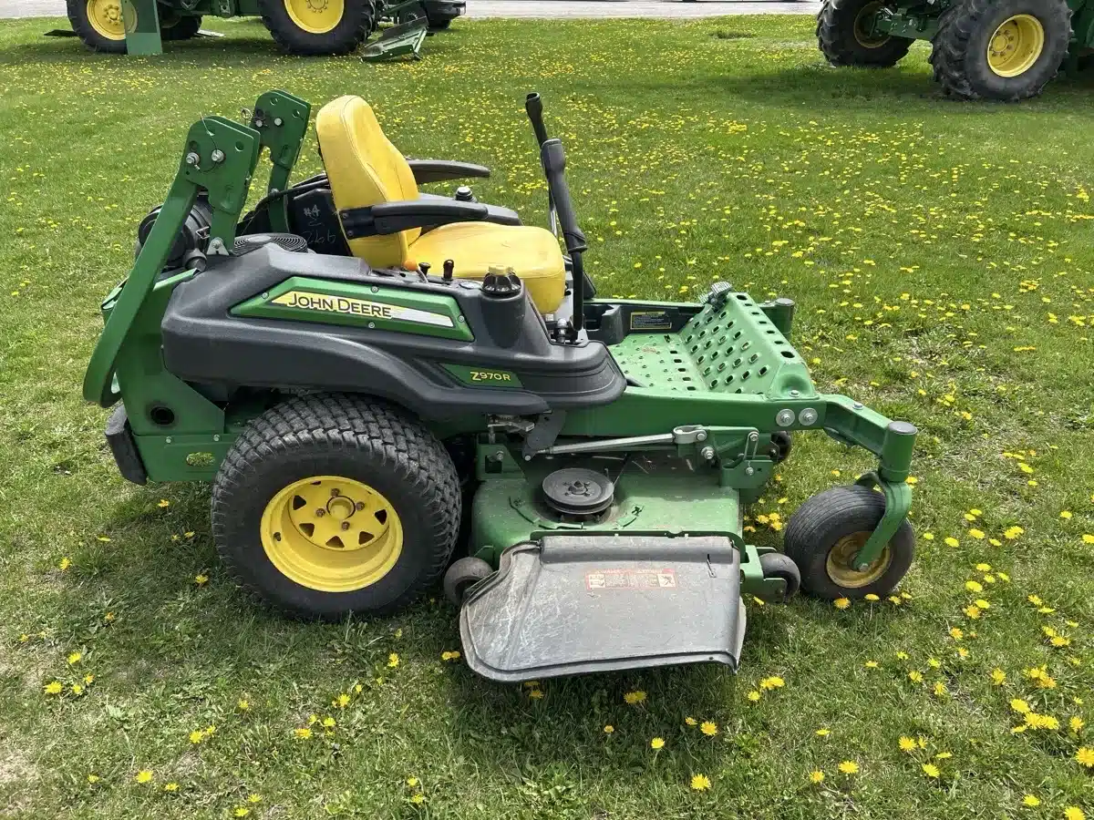 Gallery image 1 for Used 2019 John Deere Z970R Mower - Zero Turn