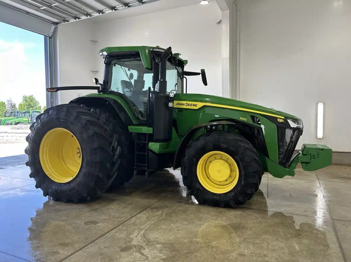 Gallery image 1 for Used 2023 John Deere 8R 340 Tractor