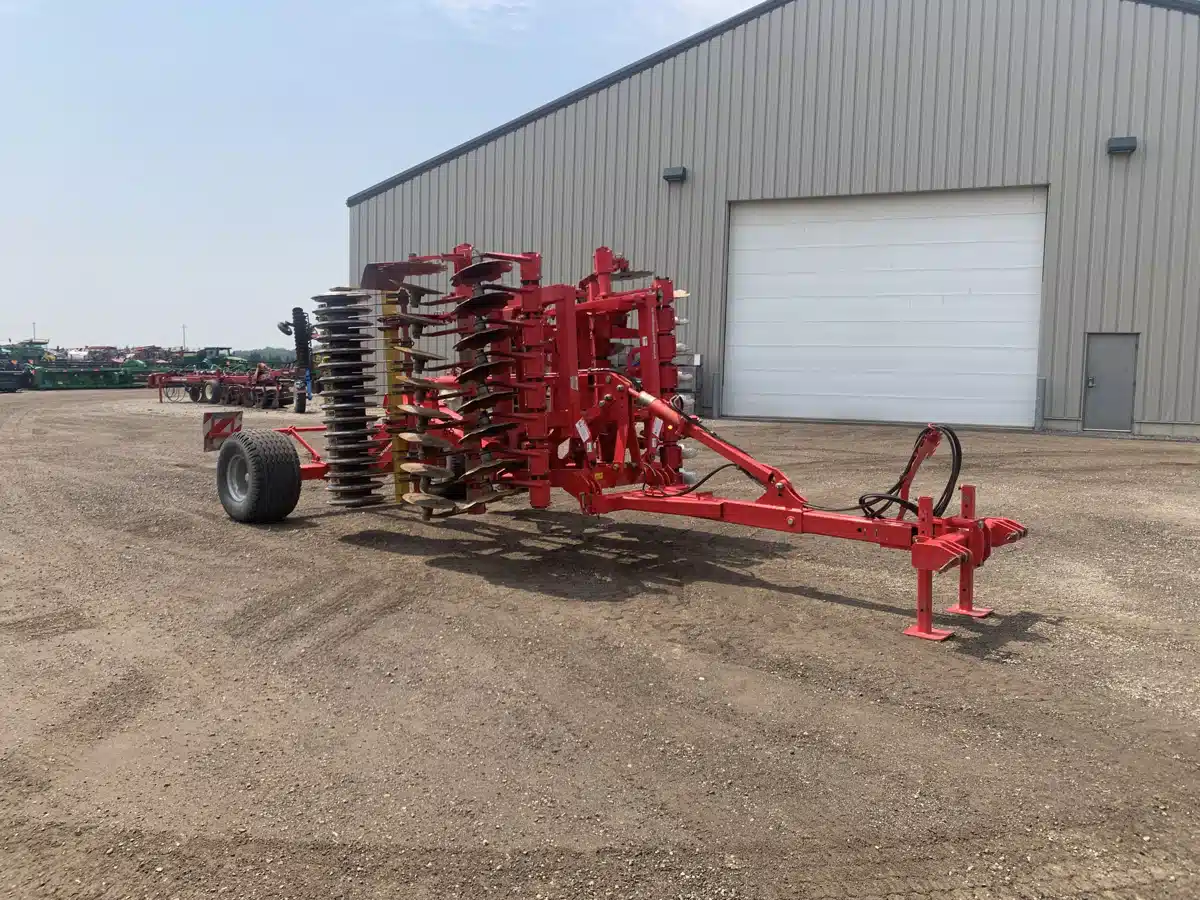 Gallery image 1 for Used 2012 Pottinger 4000T Disc