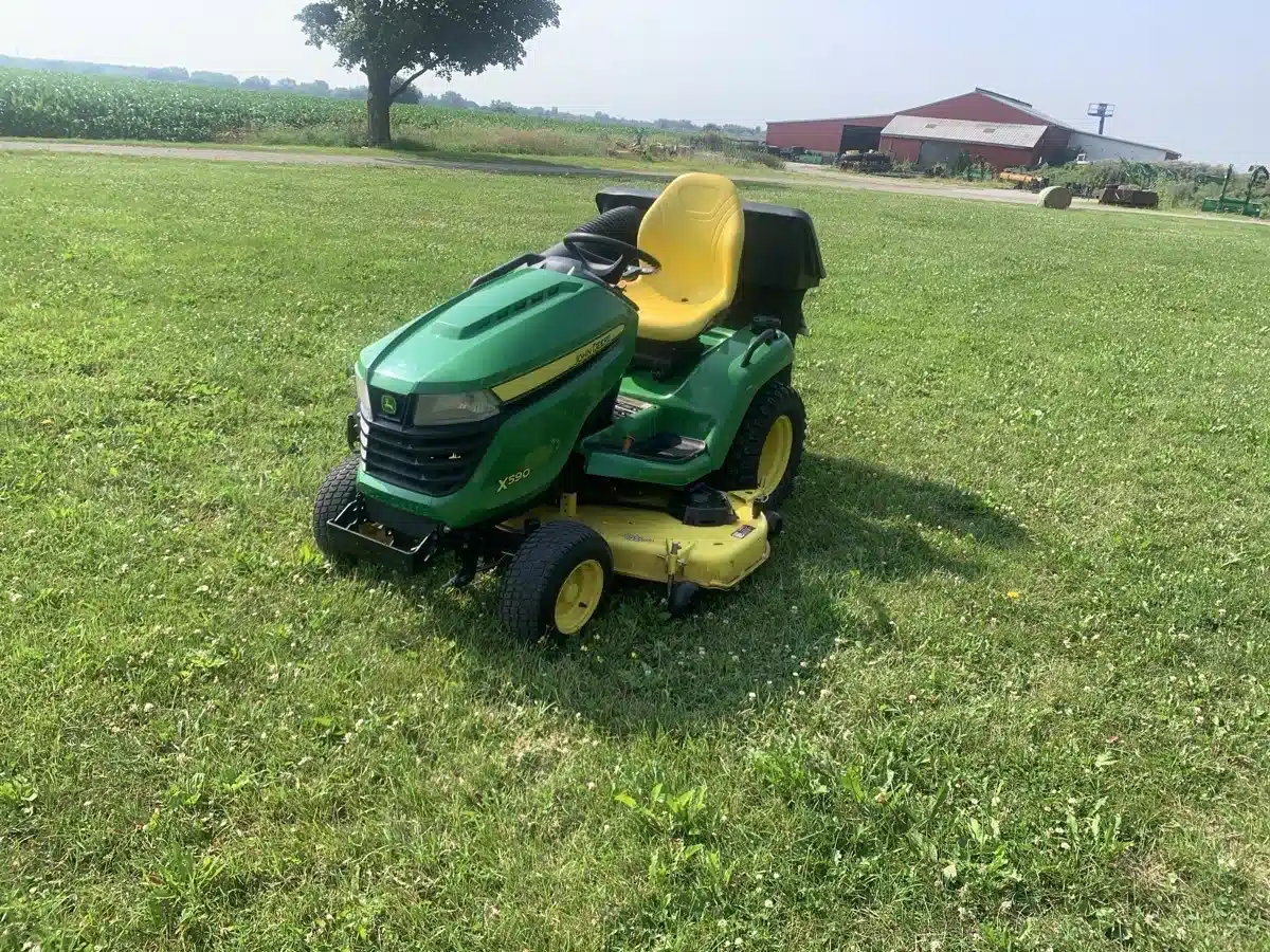 Gallery image 2 for Used 2018 John Deere X590 Lawn Tractor