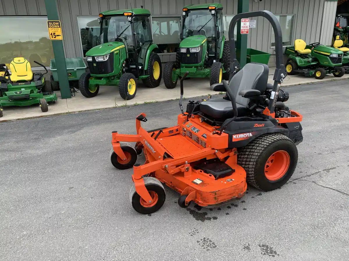Gallery image 2 for 2019 Kubota Z726X Mower - Zero Turn