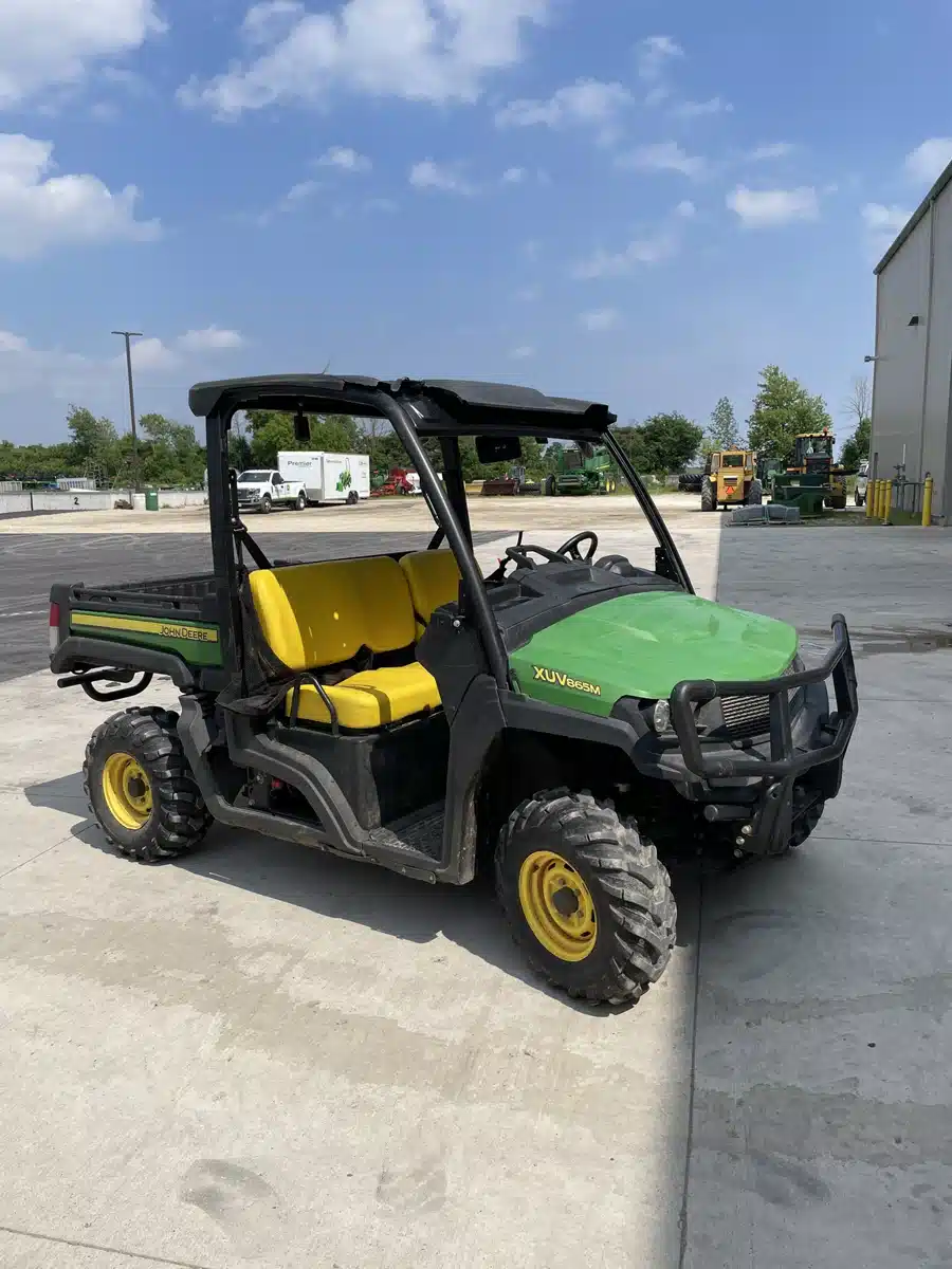 Gallery image 1 for Used 2018 John Deere XUV 865M Utility Vehicle