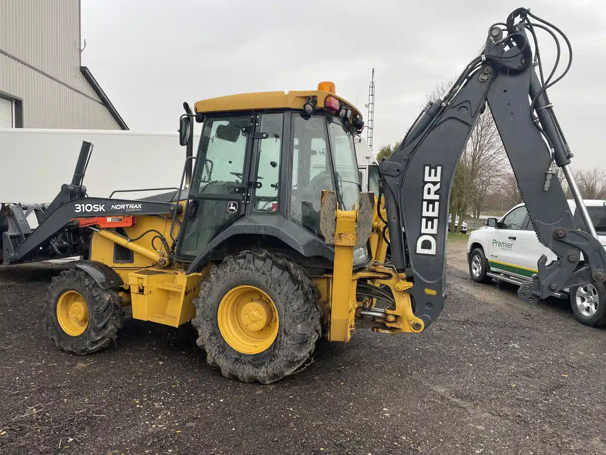 Gallery image 2 for Used 2012 John Deere 310SK Front End Loader