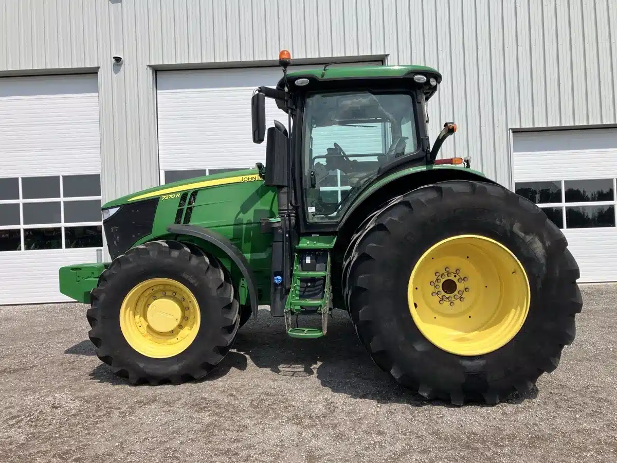 Gallery image 2 for Used 2018 John Deere 7270R Tractor
