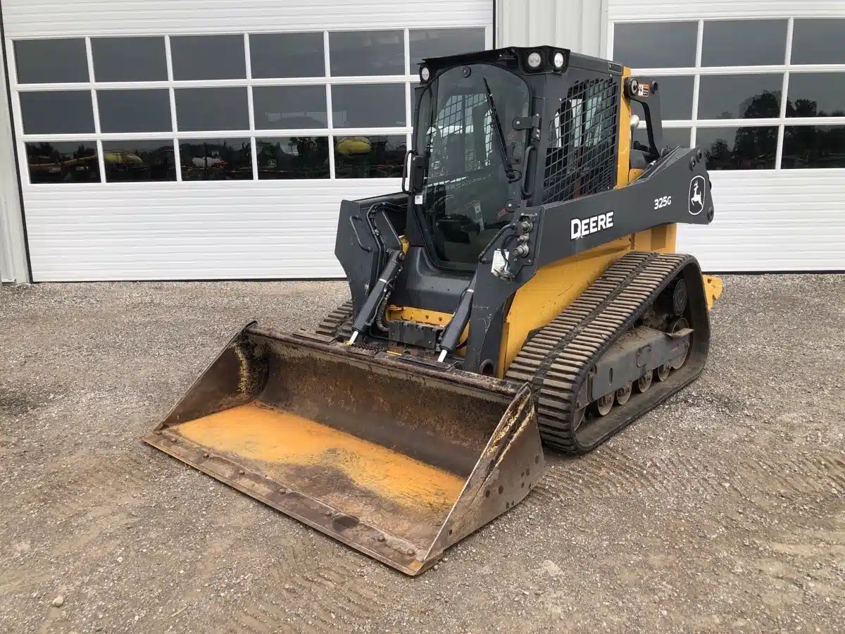 Gallery image 2 for Used 2022 John Deere 325G Track Loader