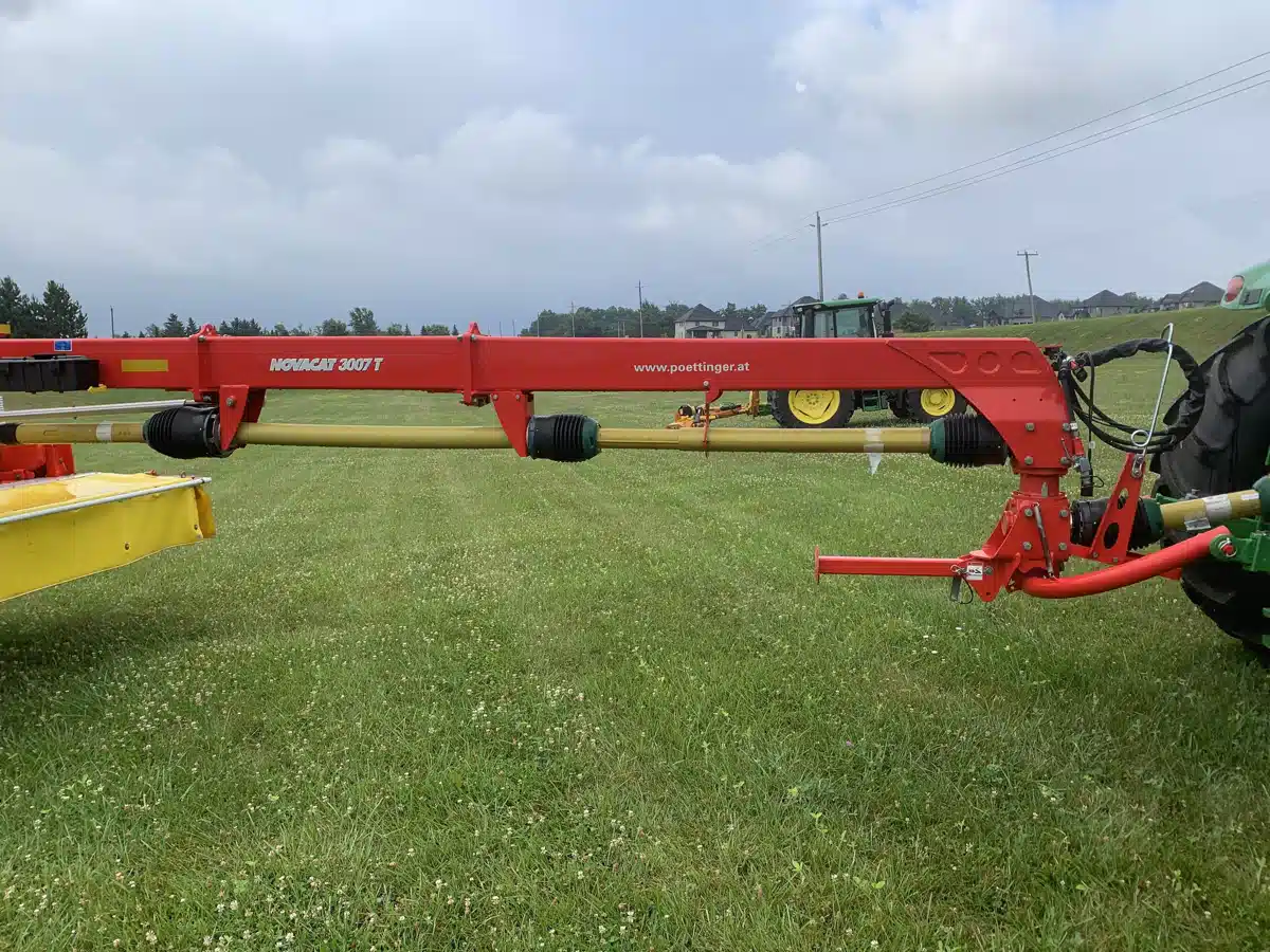 Gallery image 2 for Used 2023 Pottinger 3007T ED Mower Conditioner