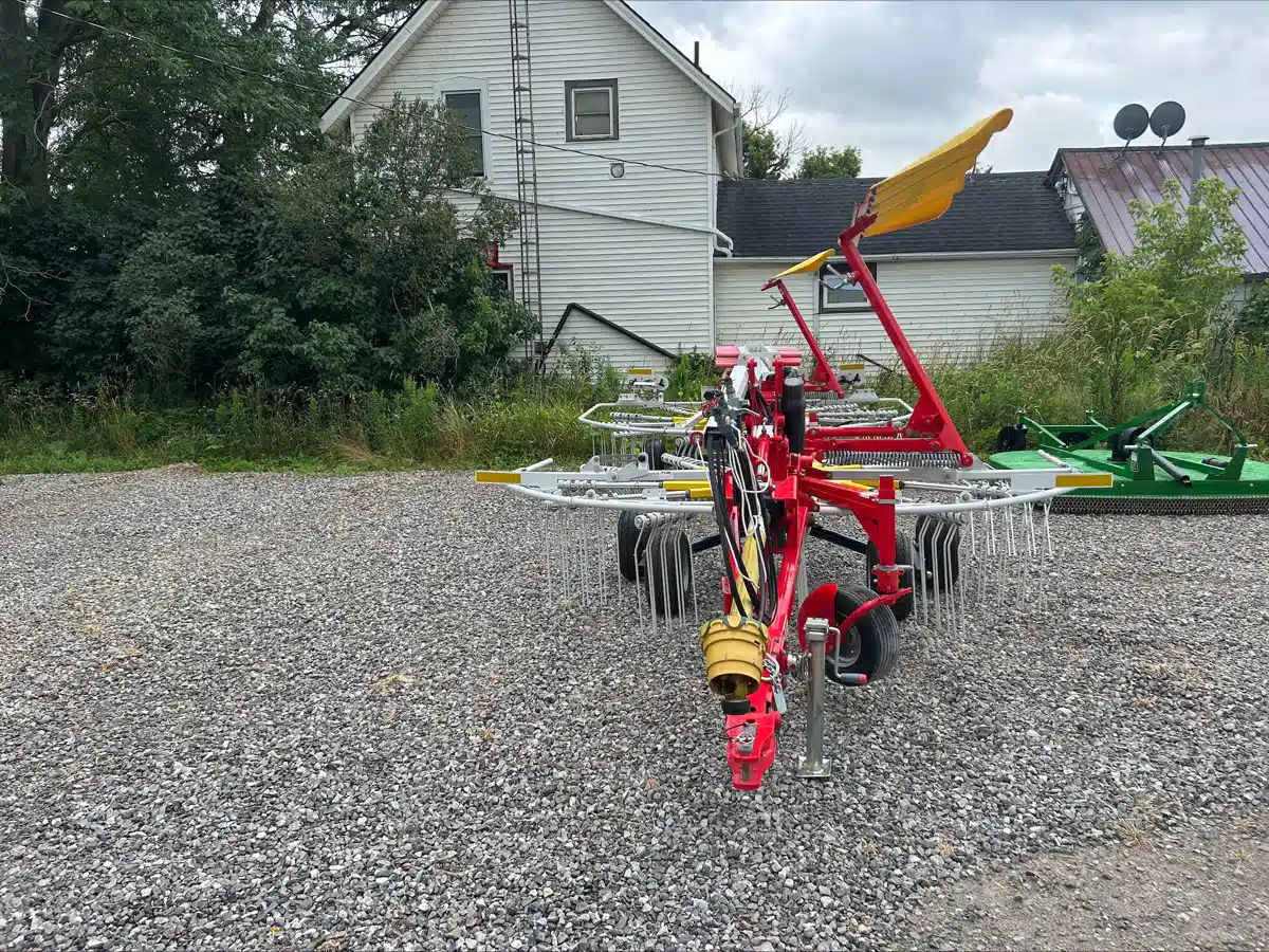 Gallery image 2 for Used 2023 Pottinger TOP 632A Rake
