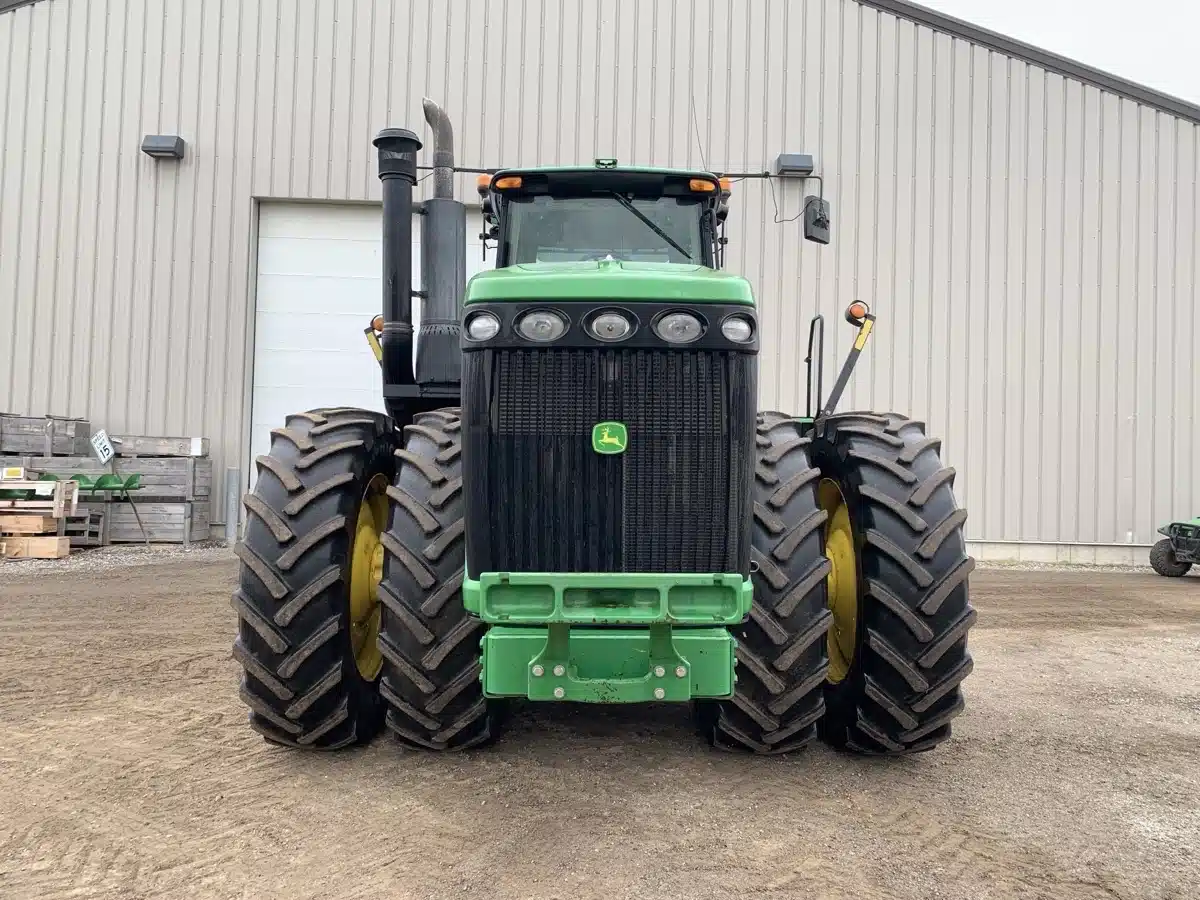 Gallery image 2 for Used 2008 John Deere 9230 Tractor