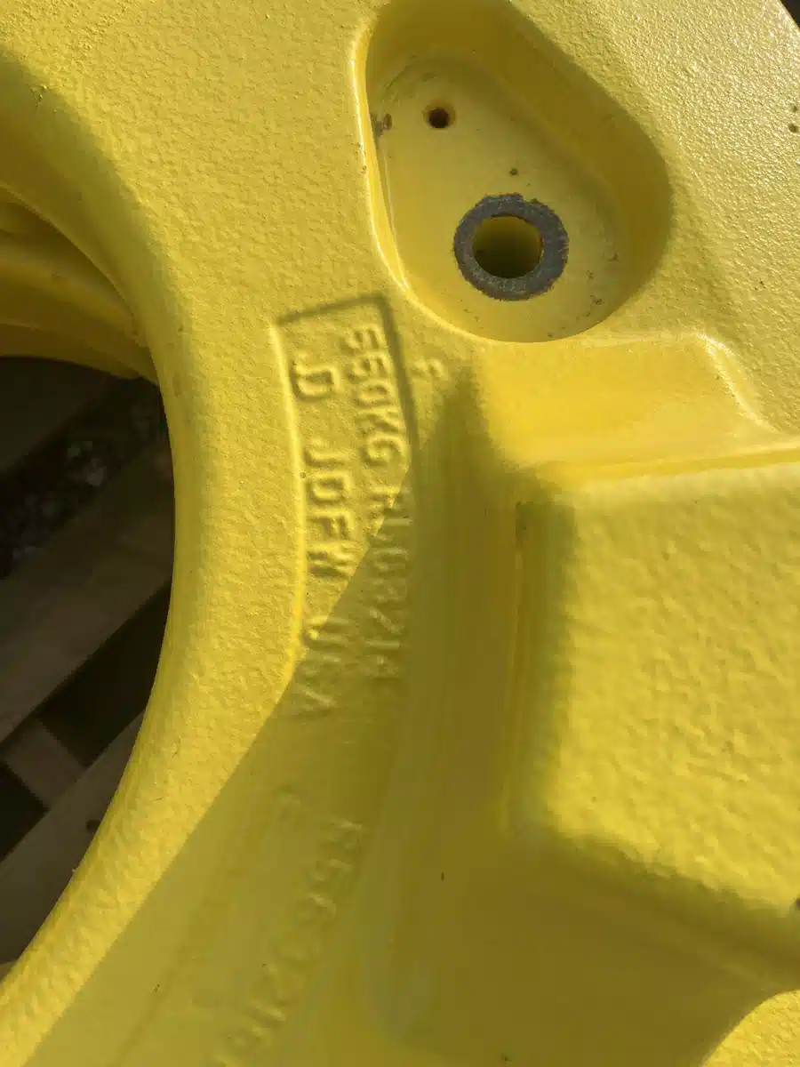 Gallery image 1 for 2024 John Deere 550KG Tractor