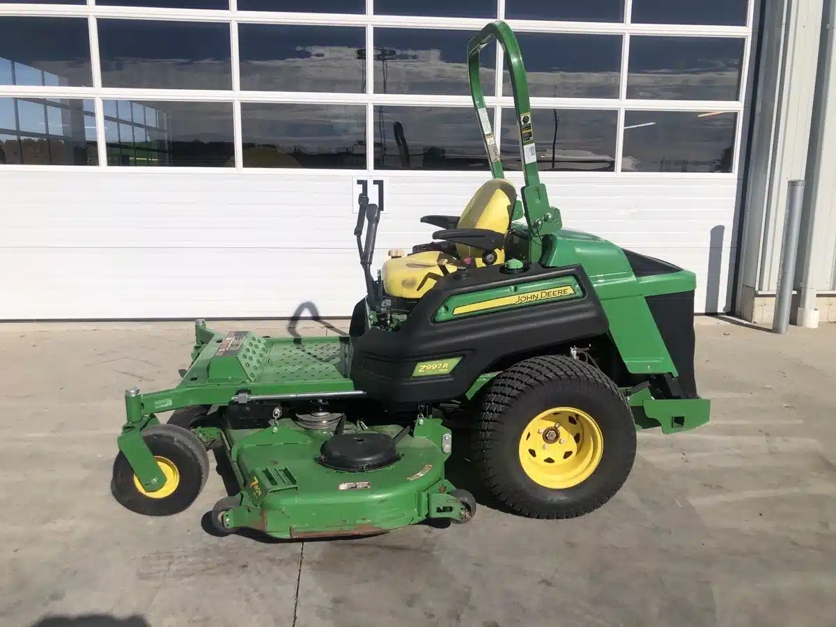 Gallery image 1 for Used 2017 John Deere Z997R Mower - Zero Turn