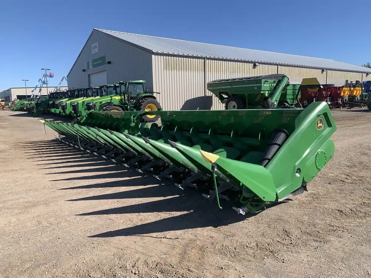 Gallery image 1 for Used 2024 John Deere C16R Header - Row Crop
