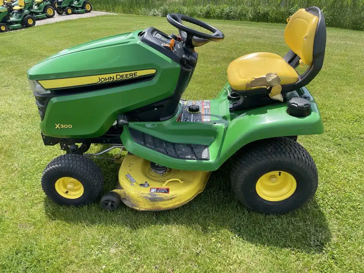 Gallery image 1 for Used 2014 John Deere X300 Lawn Tractor