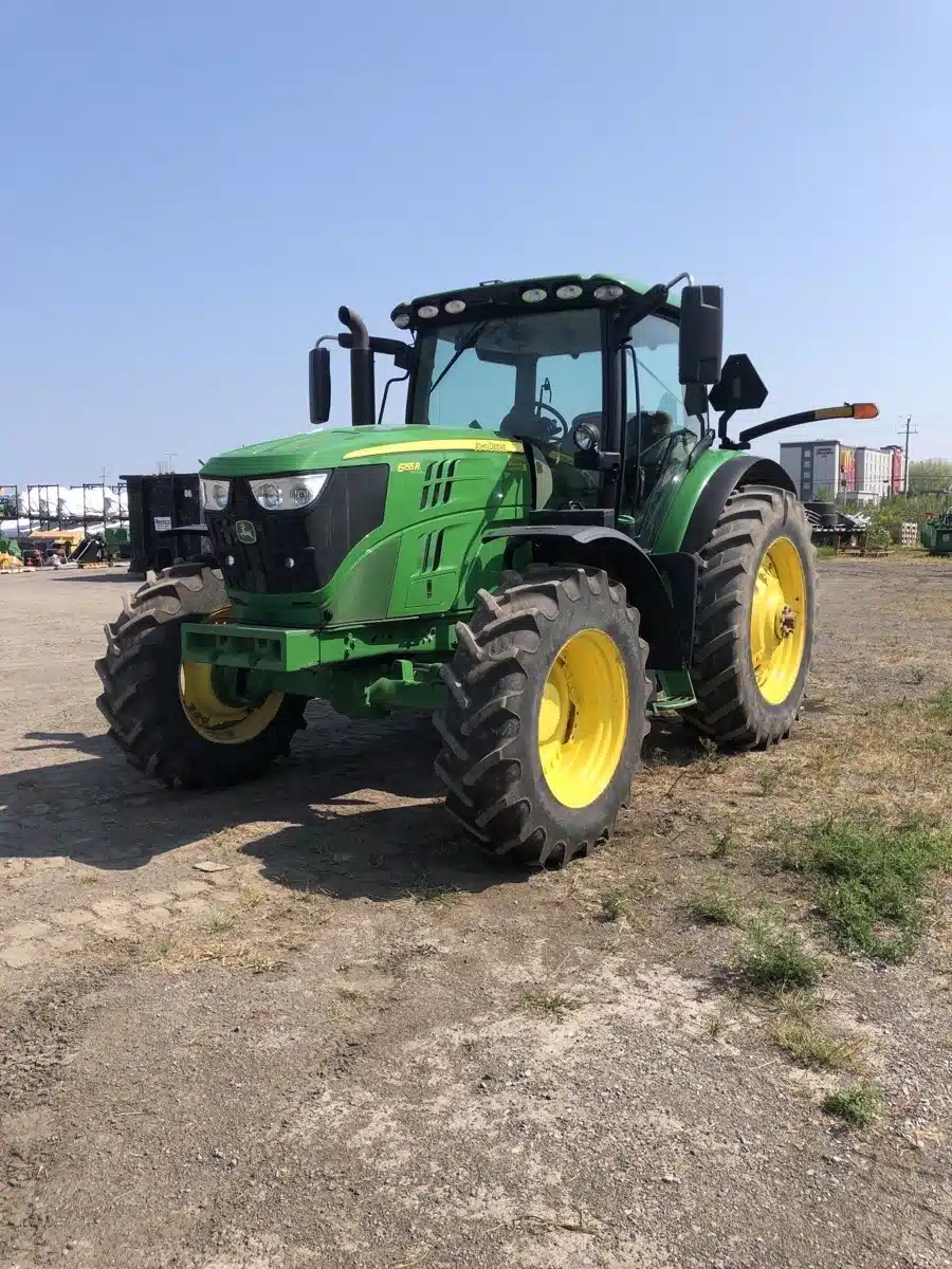 Gallery image 1 for Used 2020 John Deere 6155R Tractor