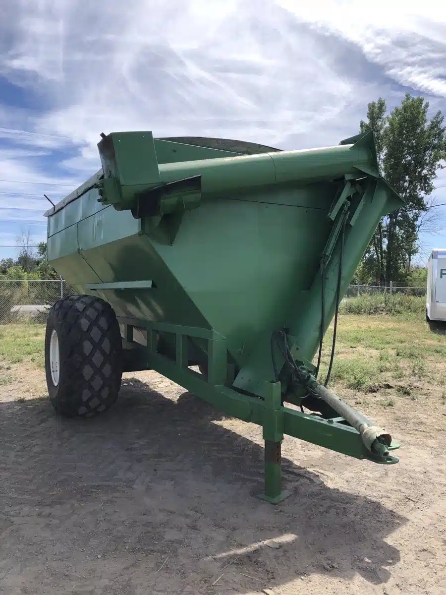 Gallery image 1 for Used Lucknow 470 GRAIN BUGGY Grain Cart