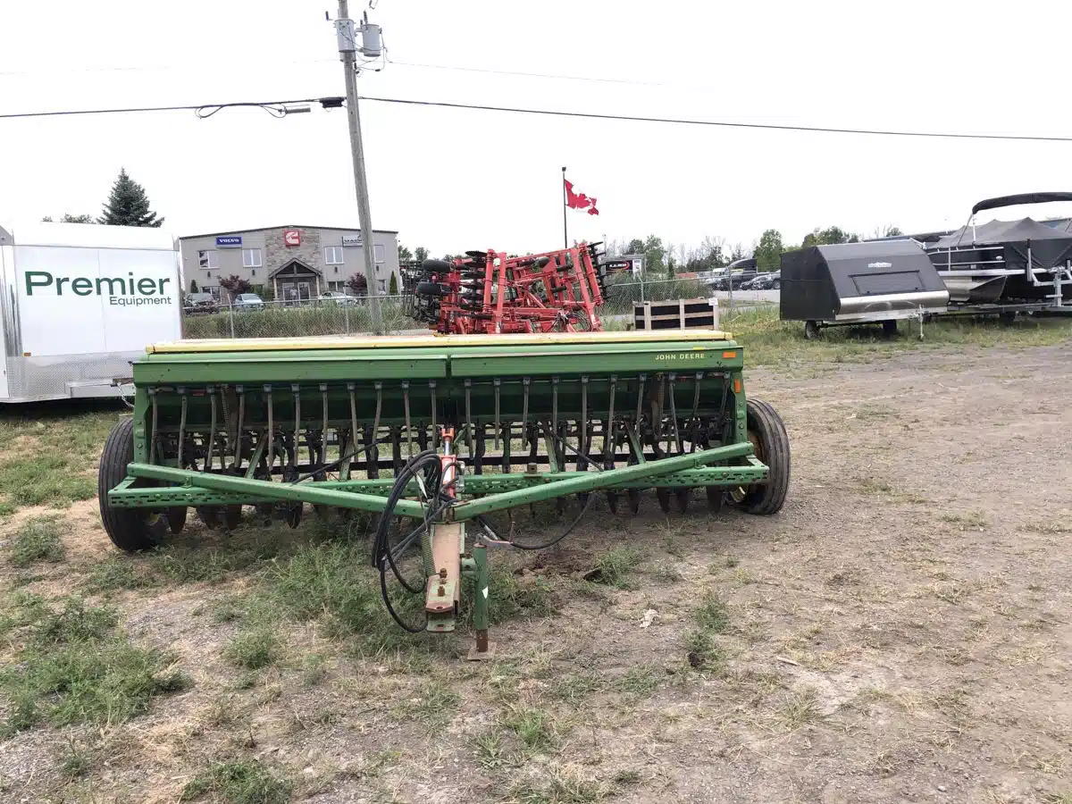 Gallery image 2 for John Deere 8300 12ft SEED Drill