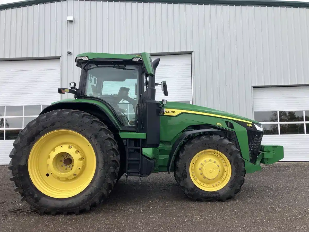 Gallery image 1 for Used 2021 John Deere 8R 280 Tractor